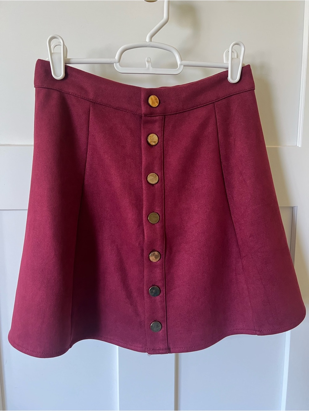 Wine Button-Front A-Line Velvet Feel Skirt